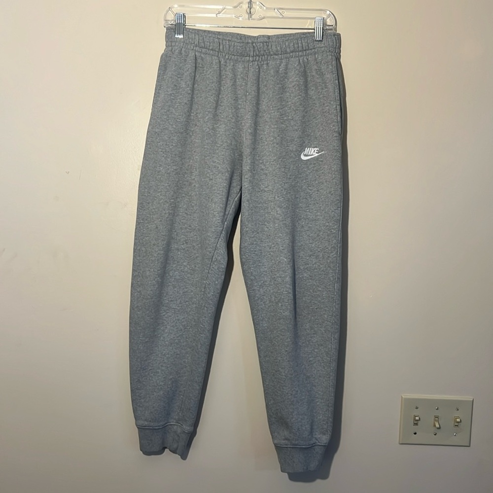 Mens Nike sweatpants/joggers medium